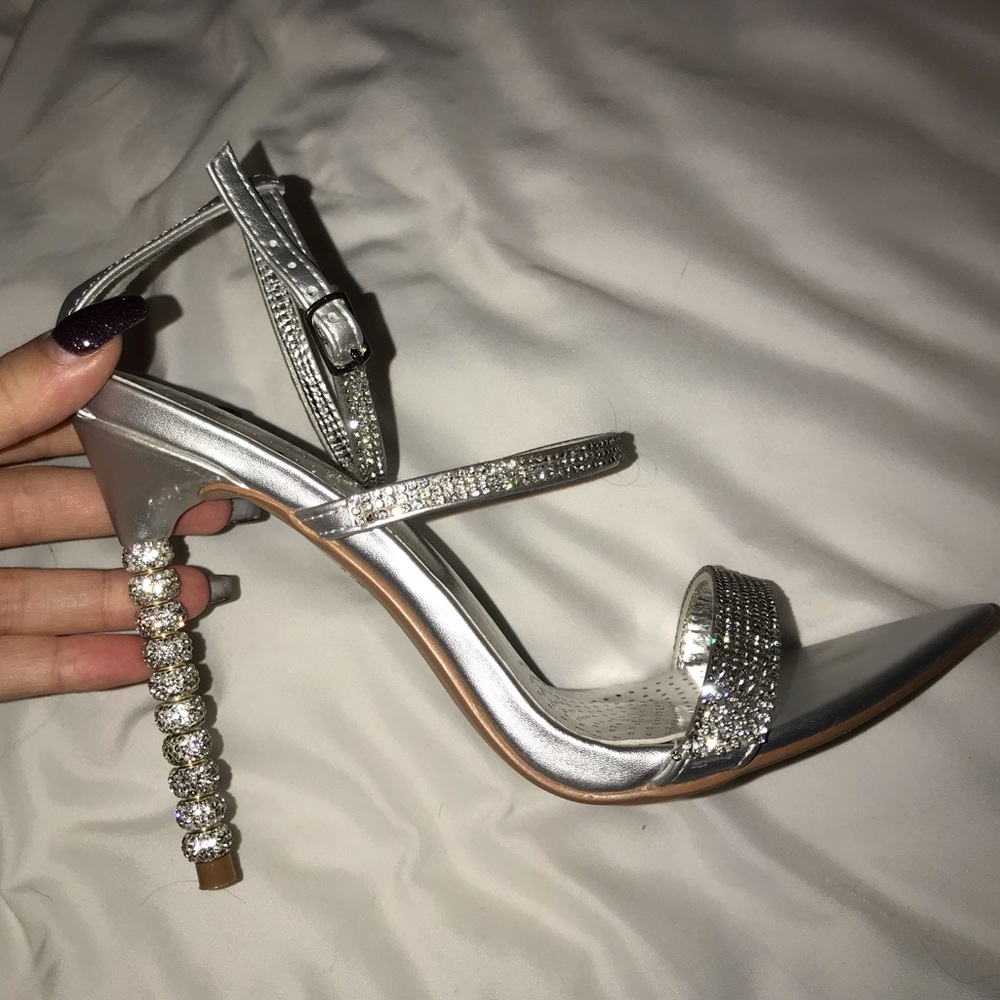 Diamond silver heels